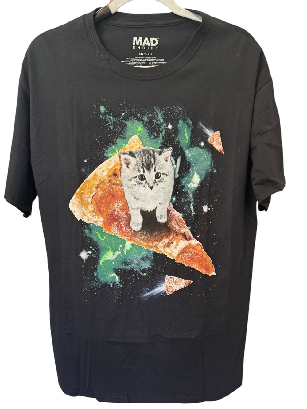 MAD ENGINE Black Tee with Cat on Pizza Graphic Adult Unisex Size Large